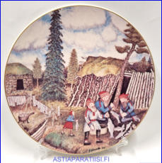 ARABIA,  iso sein�lautanen 1982, Design: Andreas Alariesto,Mitat Halkaisija n. 30 cm, 1kpl, 85�/kpl,( Tuote nro 143A )