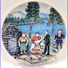 ARABIA,  iso sein�lautanen 1984, Design: Andreas Alariesto,Mitat Halkaisija n. 30 cm, 1kpl, 85�/kpl,( Tuote nro 146A )