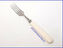 FISKARS,"Luup��" Alkuruokahaarukka Ter�st�, ja beigen/valkoisen v�rist� luuta/bakeliittia,pituus n. 18,8 cm, 1 kpl, 10 �/ kpl,( Tuote nro 347AT )