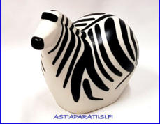 ARABIA, Zebra-hahmo WWF-sarja, Design: Lillemor Mannerheim-Klingspor,Leveys n.15,5 cm ja korkeus n. 14,5 cm 0 kpl, ( Tuote nro / Item #101Z )