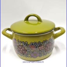 FINEL EMALI,vihre� Maaret emalikattila Primavera,Design:Raija Uosikkinen,suunniteltu 1960-luvulta,Kuntokuvaus k�yt�n j�lki�,Korkeus n.10 cm, 0kpl,( Tuote nro / Item #303N )