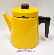 FINEL EMALI,'Pehtoori' kahvipannu,Keltainen noin 1,5 Ltr,Design:Antti Nurmesniemi,suunniteltu 1957, k�yt�n j�lki�,Korkeus n.19 cm, 1 kpl,249� ( Tuote nro / Item #293N )