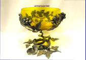Hedelm�malja, jalallinen puristelasia,tosi erikoinen,halkaisija n. 22 cm, Korkeus n 20,5 cm , 1kpl, 185�/kpl