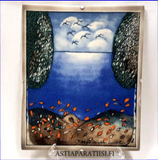 ARABIA, Sein�laatta "Syksy", Design:Helj� Liukko-Sundstr�m, Valmistettu 1990,Korkeus n. 25,5 cm, leveys n. 21 cm,185�( Tuote nro / Item #130HL )