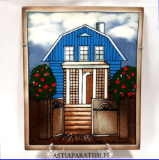 ARABIA, Sein�laatta " Onnen talo " Tilausty� SSKK, (Suuri suomalainen kirjakauppa),Design:Helj� Liukko-Sundstr�m, Valmistettu 2009,Korkeus n. 25,5 cm, leveys n. 20,7 cm,145�( Tuote nro / Item #139HL )