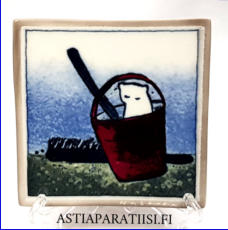 ARABIA, Sein�laatta "  Leikit odottavat ", Design:Helj� Liukko-Sundstr�m, Valmistettu 1984,Korkeus n. 11,8 cm, leveys n. 11,8 cm 0kpl.( Tuote nro / Item #221HL )