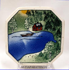 ARABIA, Sein�lautanen "  Kes�y�n aurinko " " Summer Midnight Sun " Suunniteltu Finnairille, rajoitettu m��r�, Design:Helj� Liukko-Sundstr�m, Korkeus n. 15 cm, leveys n. 15 cm 35 �( Tuote nro / Item #254HL )