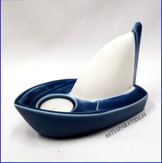 ARABIA, Tuikkuvene,Design:Helj� Liukko-Sundstr�m, Valmistettu 1990-luvulta,Korkeus n. 10,5 cm, leveys n. 10 cm X 8,5 cm, 85 � ( Tuote nro / Item #328HL )