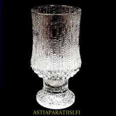 IITTALA, Ultima Thule jalallinen olutlasi 34 cl,Design:Tapio Wirkkala,Korkeus n.15 cm, halkaisija n.7 cm, 5 kpl,36�/kpl,( Tuote nro / Item #144J )