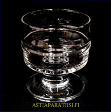 IITTALA, Pisaranrengas juomalaseja,Design:Timo Sarpaneva,Tuotannossa 1963,Korkeus n.7,4 cm ,halkaisija n.6,5 cm, 11kpl,12 �/kpl,( Tuote nro / Item #209J )