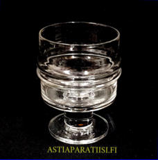 IITTALA, Pisaranrengas juomalaseja,Design:Timo Sarpaneva,Tuotannossa 1963,Korkeus n.7,8 cm ,halkaisija n.5,5 cm, 3kpl,10 �/kpl,( Tuote nro / Item #210J )