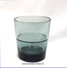 IITTALA, Konstantin Grcicin suunnittelemat lasit:1999-luku,Korkeus n. 9,4 cm , Halkaisija n.8,3 cm,v�h�isi� k�yt�n j�lki�,0 kpl,( Tuote nro / Item #364J )