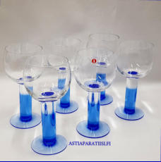 IITTALA,"Mondo" sininen valkoviinilasi,Design:Kerttu Nurminen, Tuotannossa: 1998-2008, Korkeus n.15,5 cm , Halkaisija n.6,5 cm, 10 kpl,34�/kpl,( Tuote nro / Item #462J )