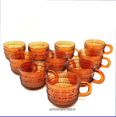 NUUTAJ�RVI, Kastehelmi kahvikuppi ruskea,Design:Oiva Toikka,Suunniteltu 1964,Korkeus n.5 cm , Halkaisija n. 6,8 cm 9 kpl,24 �/ kpl ( Tuote nro / Item #534J )