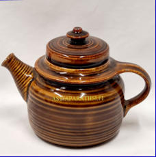 ARABIA, mahonki teekannu, Design:Ulla Procop�,todella hyv�kuntoinen,Korkeus ilman kantta n.10 cm,1kpl,58�/kpl,( Tuote nro / Item #116KK )