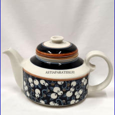 ARABIA,Taika teekannu erikoiskoristeella, Design:Inkeri Sepp�l�, 1970-luvulta todella hyv�kuntoinen,Korkeus ilman kantta n.11,5 cm,1kpl,128�/kpl,( Tuote nro / Item #122KK )