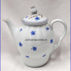 ARABIA,Sininen Ruusu kahvikannu,Design:Greta Lisa J�derholm-Snellman,1932 - 1949-luvulta,todella hyv�kuntoinen,Korkeus ilman kantta n.16,5 cm,1kpl,138�/kpl,( Tuote nro / Item #137KK )