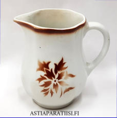 ARABIA,pieni maitokannu koristeltu kukalla joka nimi on Aster rusken v�ri,1949-1964-luvulta,korkeus n.12,5 cm,1kpl,120�/kpl ( Tuote nro / Item #158D)