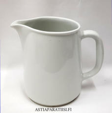 ARABIA, valkoinen  maitokannu,Design: Kaj Franck,1949-1964-luvulta,korkeus n.17,5 cm,1kpl,120�/kpl ( Tuote nro / Item #181D)