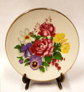KERMANSAVI,kukka-aiheinen sein�lautanen halkaisija n.12 cm  1kpl, 25�/kpl