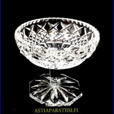 Jalallinen kristallimalja,Korkeus,n. 9,8 cm,halkaisija,n. 11 cm,1kpl,35�/kpl ( Tuote nro / Item #137KR )