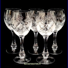 Kristallinen viinilasi, Korkeus,n. 18,5 cm,halkaisija,n. 6 cm, 5 kpl, 25�/kpl ( Tuote nro / Item #166KR )