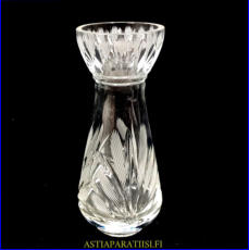 K�sinhiottu kristallimaljakko,Korkeus,n. 18 cm,halkaisija,n. 7cm,1kpl,60�/kpl ( Tuote nro / Item #134KR )