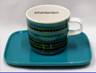 IITTALA /MARIMEKKO , Oiva tee/kahvikuppi,  Siirtolapuutarha,Design: Maija Louekari &Sami Ruotsalainen,Kupin korkeus n. 7,2 cm, halkaisija n.7,8 cm, 1 kpl,53�/kpl ( Tuote nro 149 Q )