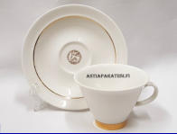 ARABIA,Harlekin Gold kahvikuppi ,Design:Inkeri Leivo,Kupin korkeus n. 7 cm, halkaisija n.9 cm,Suunniteltu vuonna 1988-1997, 4 kpl, 45�/kpl ( Tuote nro 165 Q )