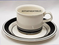 ARABIA,Faenza Mustaraita teekuppi,Design:Peter Winqvist,Kupin korkeus n. 6,2 cm, halkaisija n.7,9 cm,Suunniteltu vuonna 1973-1975, 6 kpl, 33�/kpl ( Tuote nro 169 Q )