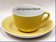 ARABIA,keltainen retro kahvikuppi,malli AA  ,Design:Kaj Franck ,Kupin korkeus n. 5,7 cm, halkaisija n.8 cm,Suunniteltu vuonna 1955-1973, 1kpl, 28�/kpl ( Tuote nro 192Q )