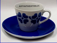 ARABIA,sininen apila retro kahvikuppi,Kupin korkeus n.6,3 cm, halkaisija n. 7,2 cm, Suunniteltu vuonna 1949-1964,3kpl, 28�/kpl ( Tuote nro 202Q )