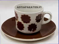 ARABIA,piparkakku kahvikuppi,Design:G�ran B�ck,Kupin korkeus n.6,3 cm, halkaisija n. 7,3 cm, Suunniteltu vuonna 1971-1975,0 kpl ( Tuote nro 204Q )
