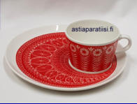 ARABIA, RIIKINKUKKO TV-setti, Design:Raija Uosikkinen (koriste), Kaj Franck (malli),Kupin korkeus n.5,6 cm, halkaisija n. 8 cm,v�h�isi� k�yt�n j�lki�, Suunniteltu vuonna 1952 -1965, 1 setti, 120�/setti ( Tuote nro 265Q )