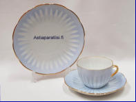 ARABIA,Oivi 3-osainen kahvikuppi,Design: Ulla Procop�,malli BB,Kupin korkeus n.5,5 cm, halkaisija n. 7,8 cm, Suunniteltu vuonna 1952-1970, 1setti , 75�/ setti ( Tuote nro 288Q )