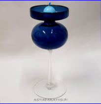 IITTALA, jalallinen kynttil�njalka sininen,Design:Erkki Vesanto,Valmistettu 1960-1970-luvulta,mitat Korkeus,n.21,8 cm, halkaisija n. 8,9 cm, 5 kpl,64�/kpl( Tuote nro / Item #107C )