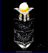 IITTALA,Arkipelago kynttil�njalka,Design:Timo Sarpaneva,Suunniteltu: 1975-luku,mitat Korkeus,n. 13,5 cm, halkaisija,n. 6,3 cm, 1 kpl,65 � ( Tuote nro / Item #166C )