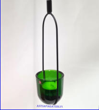 NUUTAJ�RVI / IITTALA, ALFA,Kynttelikk� / tuikku,Design: Markku Salo,Valmistettu 1988-1993-luvulta,mitat Korkeus,n. 7 cm, halkaisija,n. 6 cm, 1 kpl,38�/kpl,( Tuote nro / Item #177C )