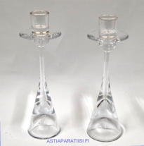 NUUTAJ�RVI, Aurora  kynttil�njalka Design: Heikki Orvola, 1980-luvulta,Korkeus n. 19 cm,halkaisija n.5,6 cm, 3kpl, 55�/kpl ( Tuote nro / Item #183C )