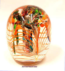 Lasipallo / paperipaino Lasimuna, taidelasiesine,korkeus 11 cm, leveys 9 cm,0kpl.