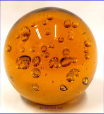 Lasipallo / paperipaino Lasimuna, taidelasiesine,Korkeus n. 8,5 cm, leveys n. 4 cm,1kpl,35�/kpl