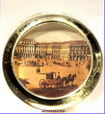 Paperipaino sis�ll� maalaus Bernardo Bellotton Sch�nbrunn palace seen from the courtyard,korkeus n.2cm, leveys 7 cm,1kpl,20�/kpl