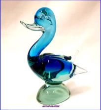 Sininen lintu FM KONSTGLAS RONNEBY RUOTSI SCANDINAVIAN ART GLASS,swan Figurine, (joutsen),n. 16 cm X 13,5 cm 40�