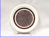 ARABIA,Faenza ruskeakukka lautanen,Design:Inkeri Leivo ( koriste ), Peter Winquist ( malli ),Suunniteltu vuonna 1970, Tuotannossa1973-1977, halkaisija.n.17 cm,2 kpl,25�/kpl ( Tuote nro 222PL )