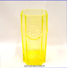 RIIHIM�EN LASI,Rondella lasimaljakko keltainen, Design:Tamara Aladin,v�h�isi� k�yt�n j�lki� yl�reunassa,Valmistettu:1968-1972-luku,Korkeus n.20 cm, halkaisija n.9,5 cm X 9,5 cm ,0 kpl,( Tuote nro / Item #130MA )