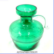 RIIHIM�EN LASI, Kleopatra iso lasikannu. vihre� v�ri,Design:Tamara Aladin,Valmistettu:1970-76-luku,Korkeus n.25 cm, halkaisija n.24 cm ,0 kpl, ( Tuote nro / Item #167MA )