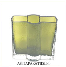 RIIHIM�EN LASI,Railo Lasimaljakko vihre�, Design:Nanny Still,Valmistettu1974-1975-luku,Korkeus n.12 cm, halkaisija n.12,5 cm,1 kpl,58� /kpl ( Tuote nro / Item #205MA )