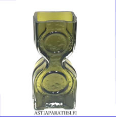 RIIHIM�EN LASI,Kaappikello 1305 maljakko oliivinvihre�,Design:Helena Tynell,valmistettu  1966-luku,Suuaukon reunalla v�h�isi� k�yt�n j�lki�,Korkeus n.20,7 cm, halkaisija n.5,5 cm X 8,4 cm,0 kpl, ( Tuote nro / Item #238MA )
