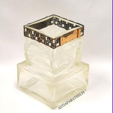 KUMELA OY,Lasimaljakko Vaalea, pronssivanne,Design:Pentti Sarpaneva ,Signeerattu,Valmistettu1967-luku,Korkeus n. 14 cm, leveys n. 7,8 cm x 7,8 cm,1 kpl,59�/kpl ( Tuote nro / Item #255MA )