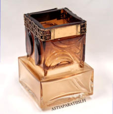 KUMELA OY,Lasimaljakko ruskea, pronssivanne,Design:Pentti Sarpaneva ,Signeerattu,Valmistettu1967-luku,Korkeus n. 14 cm, leveys n. 7,8 cm x 7,8 cm,1 kpl,59�/kpl ( Tuote nro / Item #257MA )